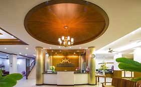 Azure Phuket Hotel 3*